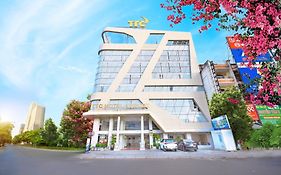 Ttc Hotel Deluxe Airport